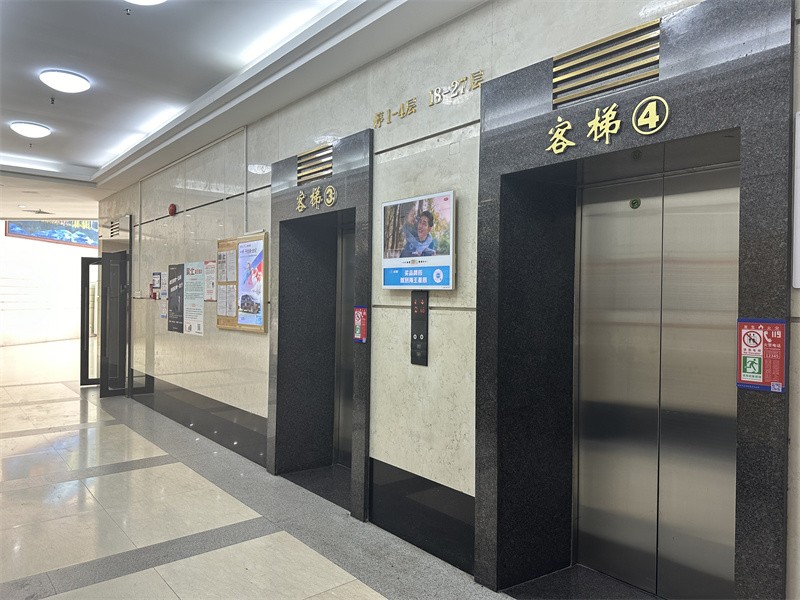 电梯厅